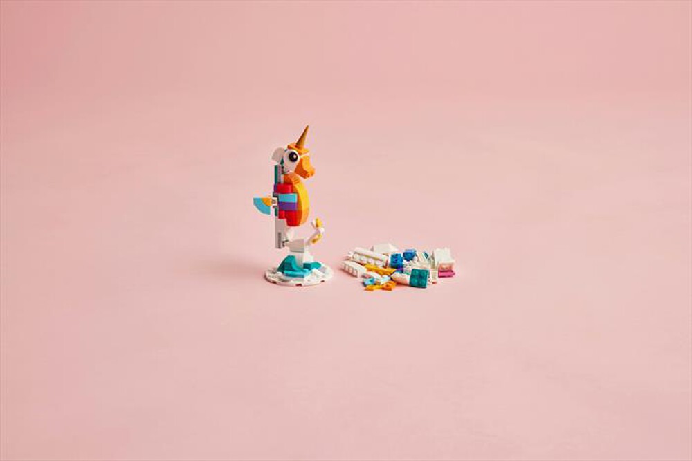 Immagine del prodotto LEGO - CREATOR Unicorno magico 31140