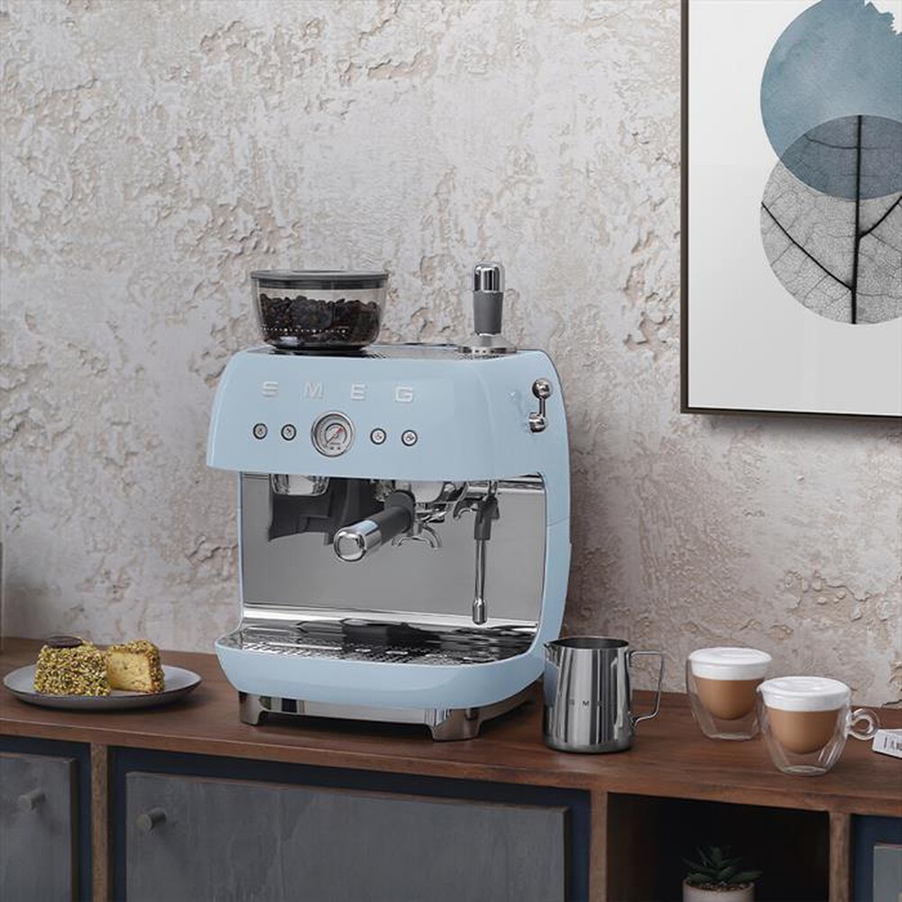 "SMEG - Macchina Caffè Espresso e macinacaffè EGF03PBEU-Azzurro"