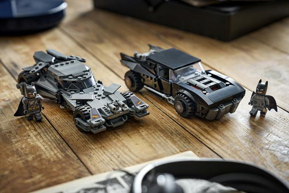 Immagine del prodotto LEGO - DC BATMAN V SUPERMAN - BATMOBILE - 76331-Multicolore
