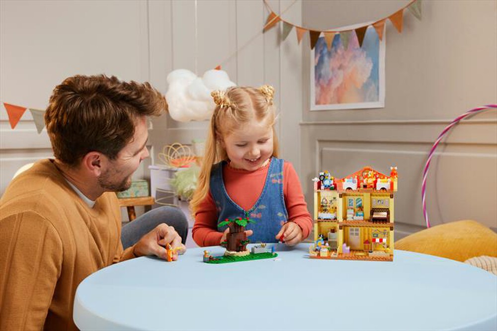 Immagine del prodotto LEGO - BLUEY Casa della Famiglia di BLUEY 11203