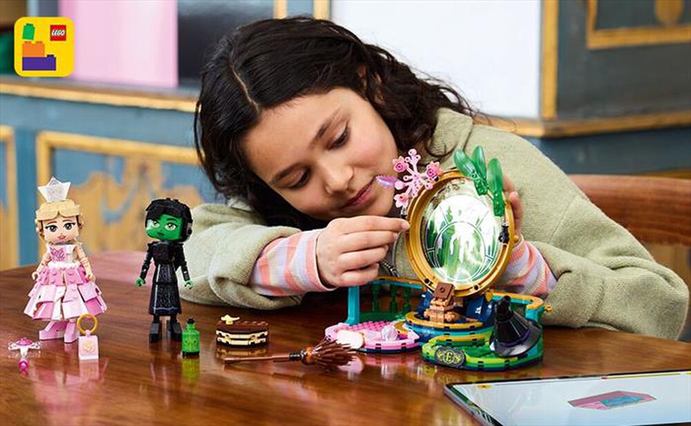 "LEGO - WICKED Personaggi di Elphaba e Glinda - 75682"