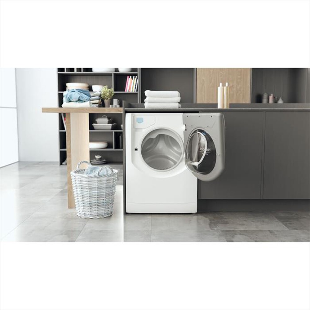 "HOTPOINT ARISTON - Lavatrice slim AQUALTIS AQSD723 EU/A N 7Kg ClasseD-Bianco"
