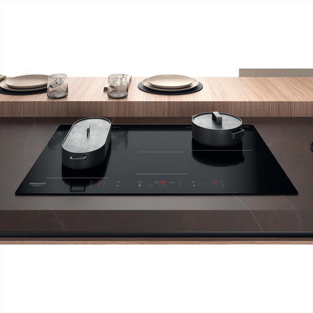 "HOTPOINT ARISTON - Piano cottura induzione HB 0577B NE 77 cm-Nero"