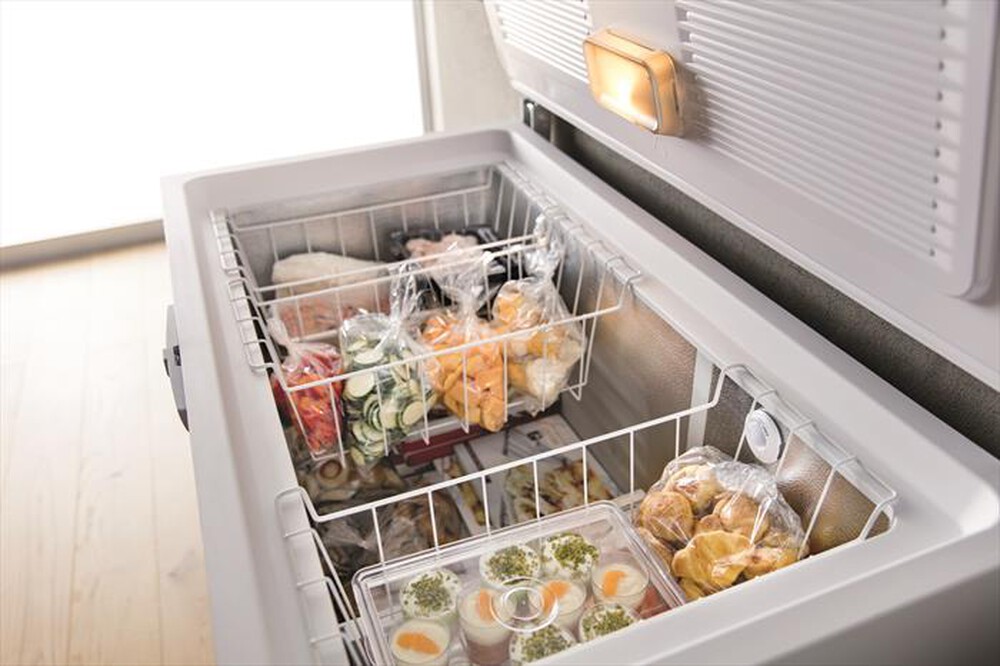 Immagine del prodotto WHIRLPOOL - Congelatore orizzontale WHE2535 FO Classe F 255 lt
