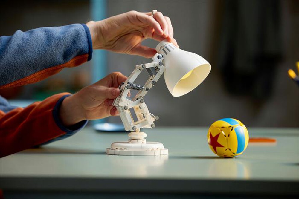 Immagine del prodotto LEGO - IDEAS DISNEY Pixar Luxo Jr. 21357