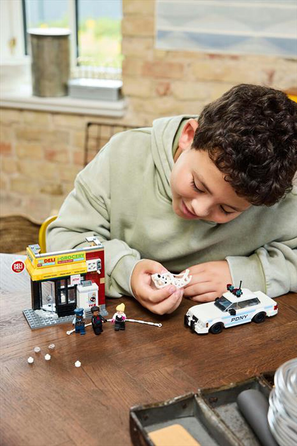 Immagine del prodotto LEGO - Spider-Verse: Miles Morales vs. la Macchia 76311