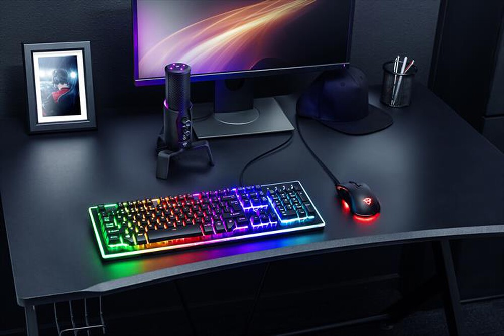 "TRUST - GXT258 FYRU 4IN1 STREAMING MIC-Black"