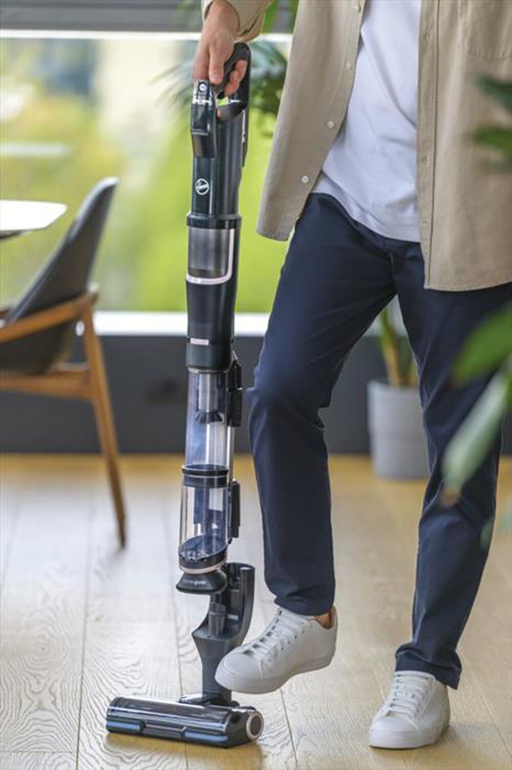 Immagine del prodotto HOOVER - Aspirapolvere ricaricabile HFX10P 011-Nero