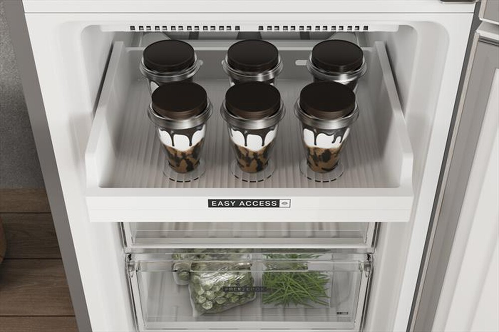 "WHIRLPOOL - Frigorifero Combinato W7X 93T OX 2 Classe D"
