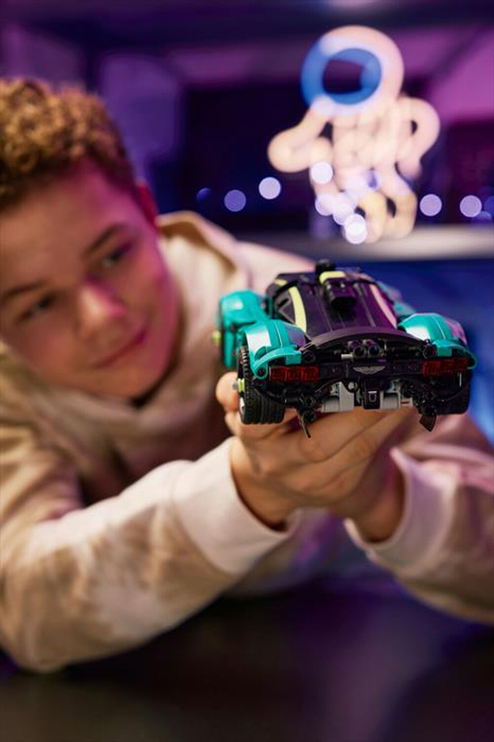 Immagine del prodotto LEGO - TECHNIC Aston Martin Valkyrie 42208