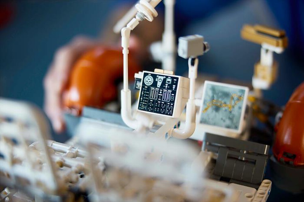 Immagine del prodotto LEGO - TECHNIC Rover lunare NASA Apollo - LRV 42182