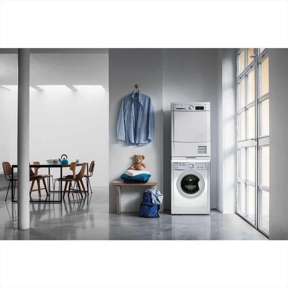 Immagine del prodotto INDESIT - Lavatrice EWC 71252 W IT N 7 Kg Classe E-Bianco