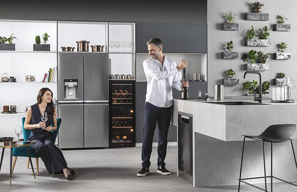 Immagine del prodotto HAIER - Frigorifero side by side HCR7918EIMP ClasseE 601lt-Platino, Acciaio inossidabile