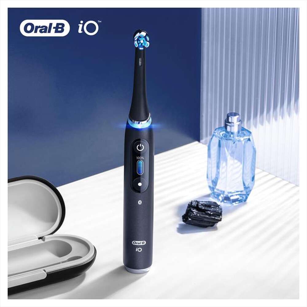 "ORAL-B - Testine di ricambio IO ULTIMATE CLEAN, 4 PEZZI-Nero"