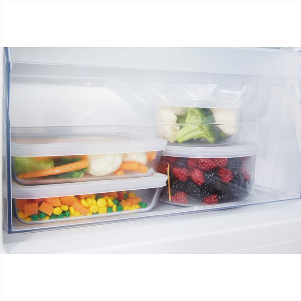 "HOTPOINT ARISTON - Frigorifero incasso BCB 70301 Classe F"