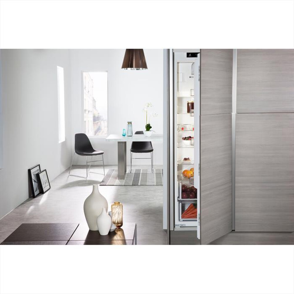 Immagine del prodotto WHIRLPOOL - Frigorifero incasso ARG 18481 Classe F 293lt