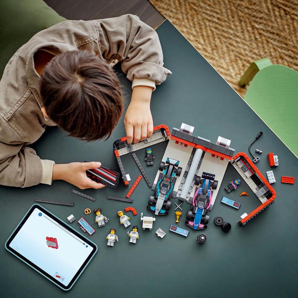 Immagine del prodotto LEGO - CITY F1 Garage con Mercedes-AMG e Alpine F1&reg; 60444