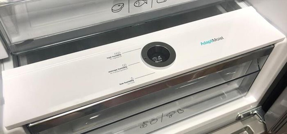 Immagine del prodotto SHARP - Frigorifero combinato SJ-NBA31IEBGD Classe D 331lt-Nero