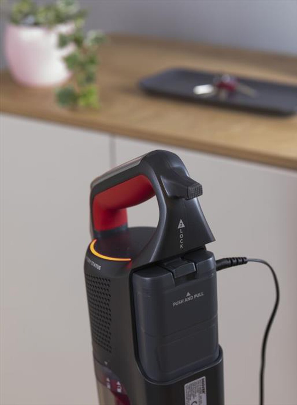 "HOOVER - Aspirapolvere ricaricabile HF522STH-Grigio, Rosso"
