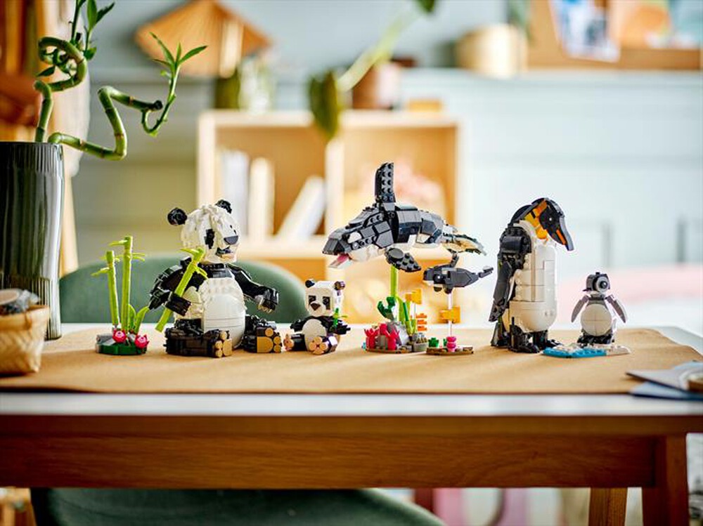 Immagine del prodotto LEGO - CREATOR Animali selvatici: famiglia di panda 31165