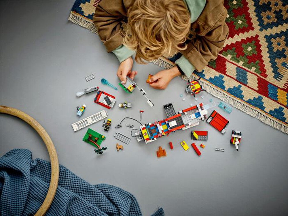 Immagine del prodotto LEGO - CITY FIRE Autopompa dei vigili del fuoco 60374