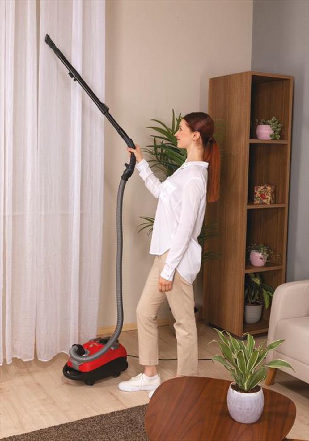Immagine del prodotto HOOVER - Aspirapolvere a bidone HE310HM 011-Rosso