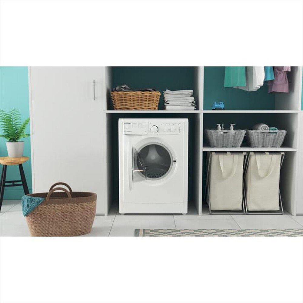 "INDESIT - Lavatrice EWC 61051 W IT N 6 Kg Classe F-Bianco"