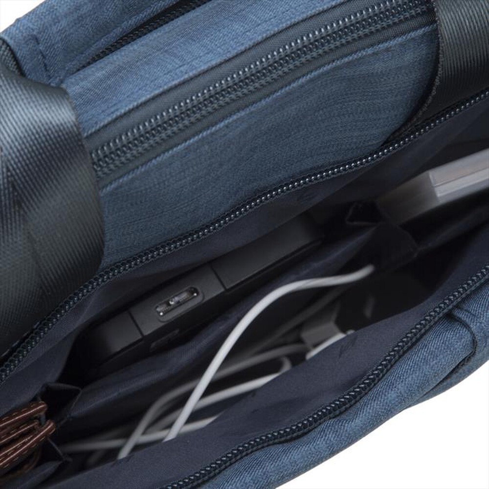 "RIVACASE - 8335 BORSA PER NOTEBOOK DA 15,6\"-Blu"