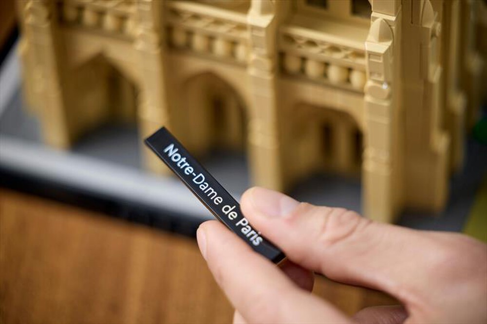 "LEGO - ARCHITECTURE Notre-Dame de Paris - 21061"