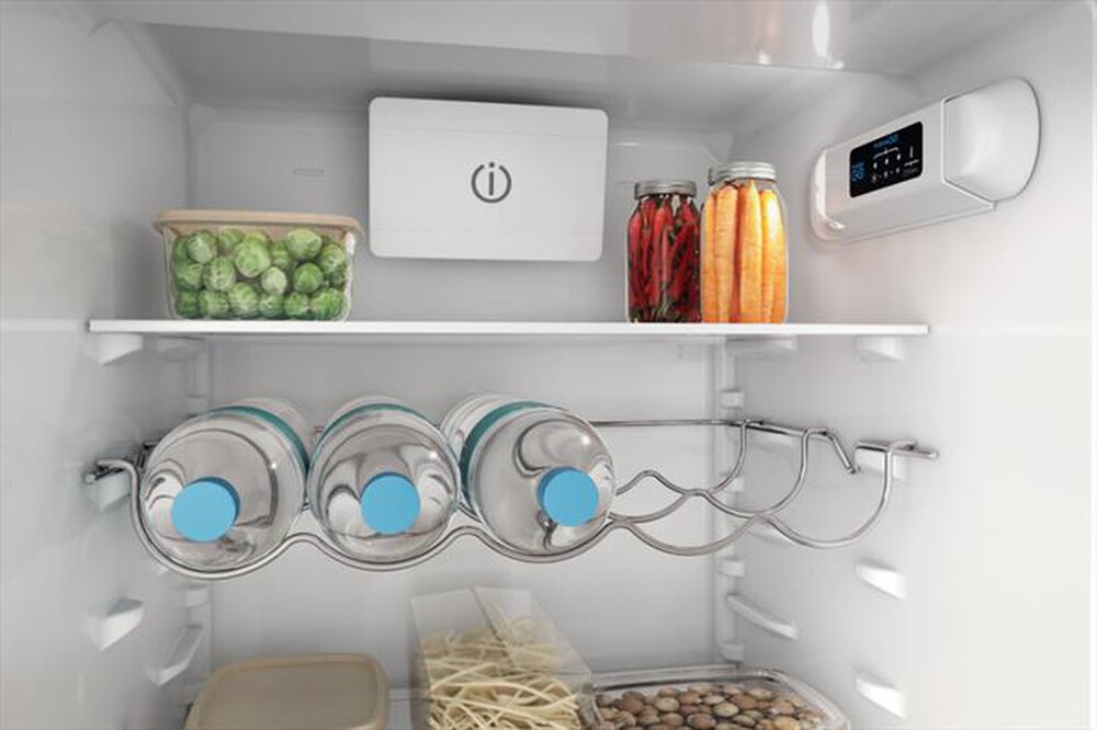 Immagine del prodotto INDESIT - Frigorifero combinato INC18D031B1Classe E 273 lt