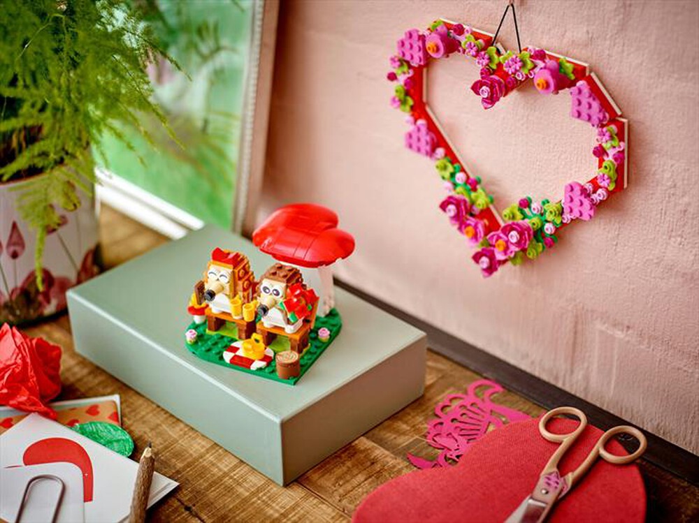 Immagine del prodotto LEGO - SEASONS AND OCCASIONS Appuntamento dei ricci 40711