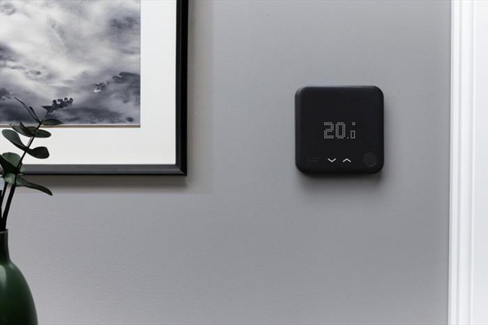 "TADO - Termostato Intelligente + Placca da muro-Nero"
