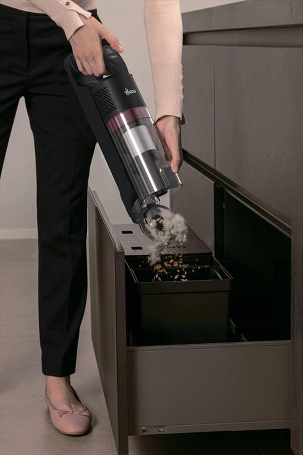 Immagine del prodotto HOOVER - Aspirapolvere a bastone 2 in 1 HF1M10HX 011-Magenta, Nero