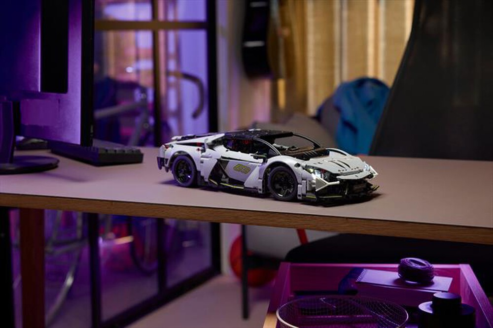 Immagine del prodotto LEGO - TECHNIC SuperSports Car Lamborghini Revuelto 42214