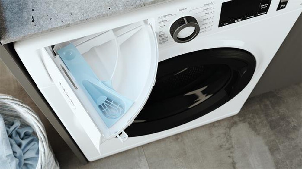"HOTPOINT ARISTON - Lavatrice ACTIVE 20 NG846WMA IT N 8 Kg Classe A-Bianco"