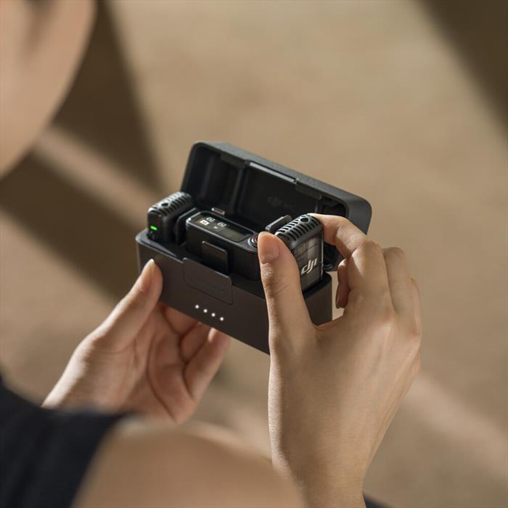 "DJI - MIC 2 (2 TX + 1 RX + CHARGING CASE)-Black"