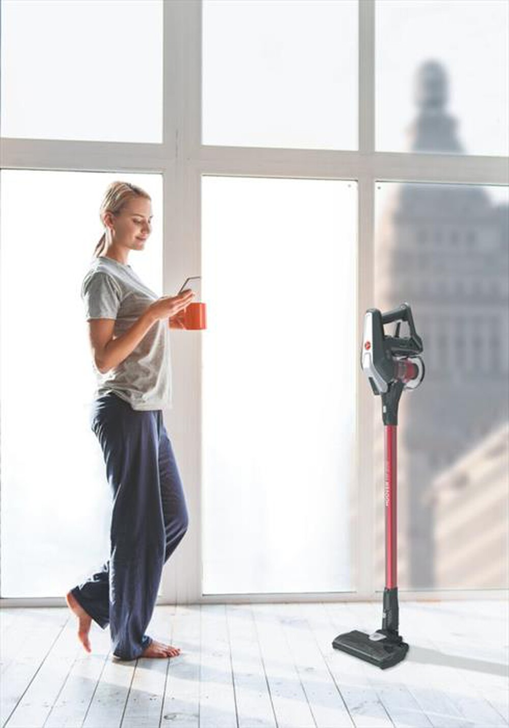 "HOOVER - Aspirapolvere ricaricabile HF322TH 011-Titanio"