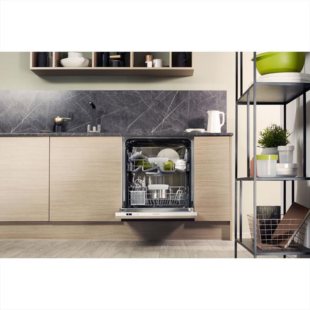 "HOTPOINT ARISTON - Lavastoviglie incasso HIC 3B+26 Classe E-Bianco"