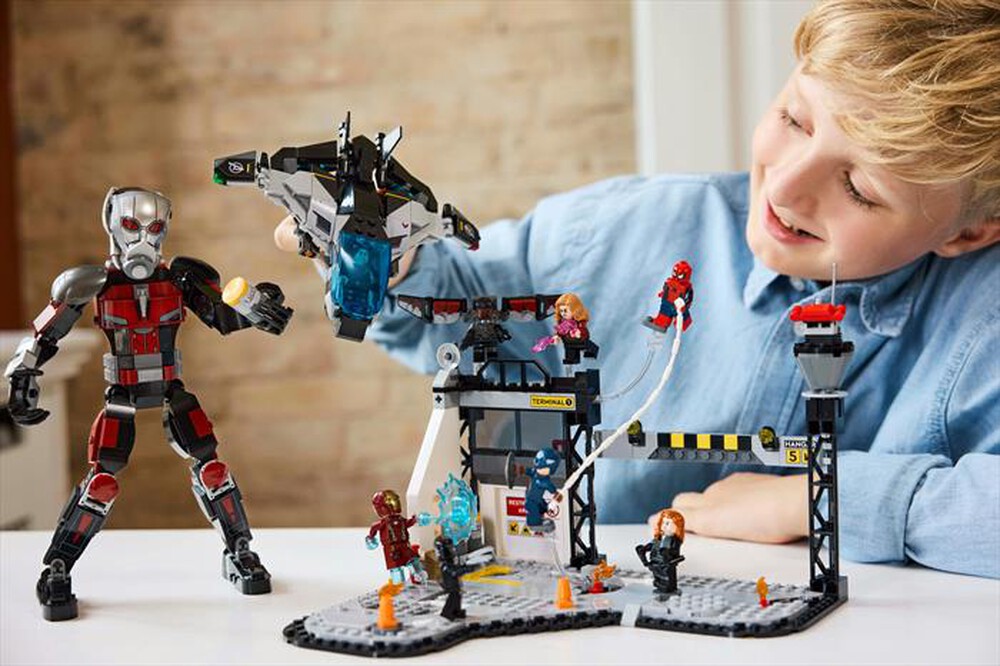 Immagine del prodotto LEGO - SUPER HEROES Captain America: Civil War 76314