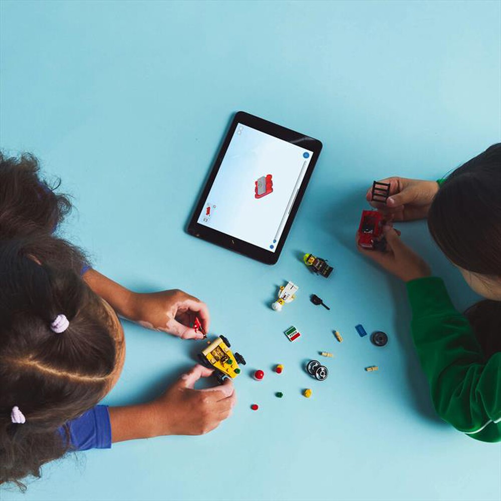 Immagine del prodotto LEGO - CITY Veicoli da corsa: pizzaiolo vs pompiere 60458