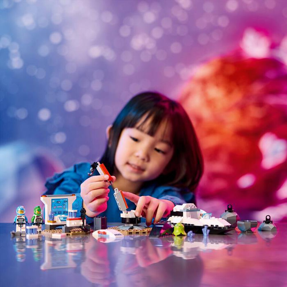 Immagine del prodotto LEGO - CITY Navetta spaziale scoperta di asteroidi 60429