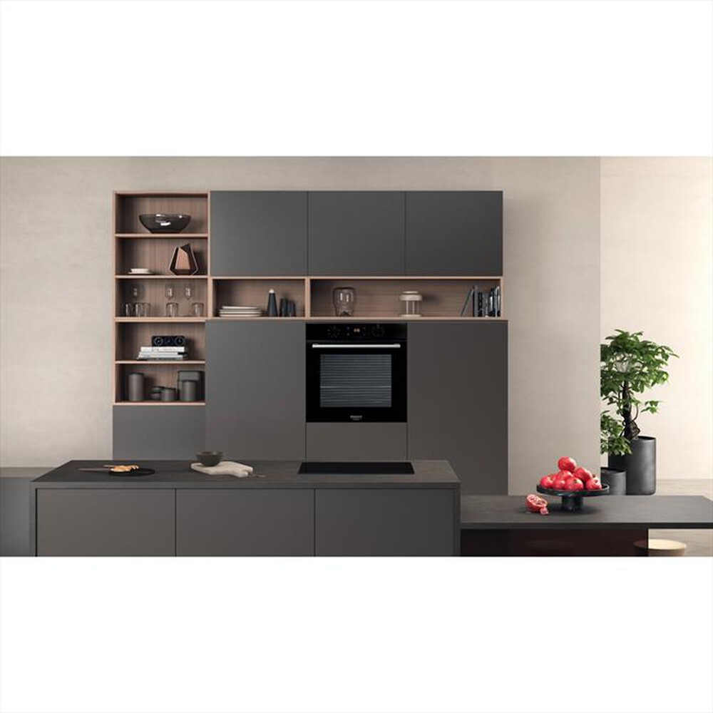 "HOTPOINT ARISTON - Forno incasso BLACK LINE FA2 540 P BL HA Classe A"