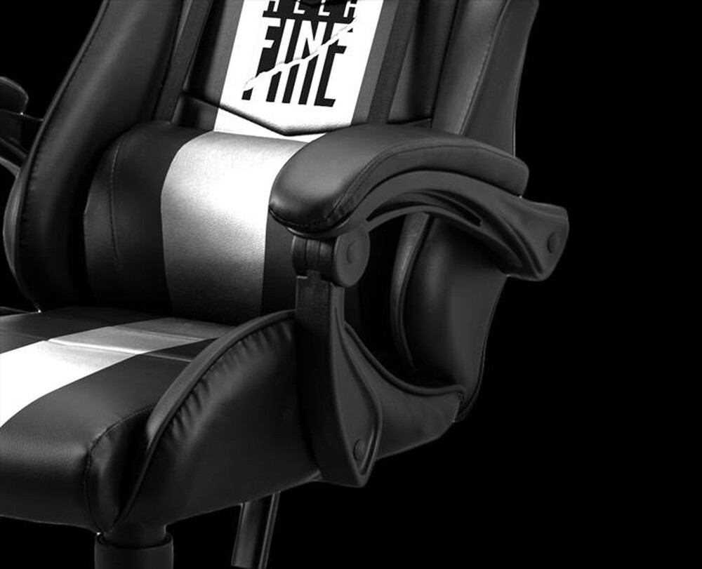 "PANTHEK - JUVENTUS SEDIA GAMING"