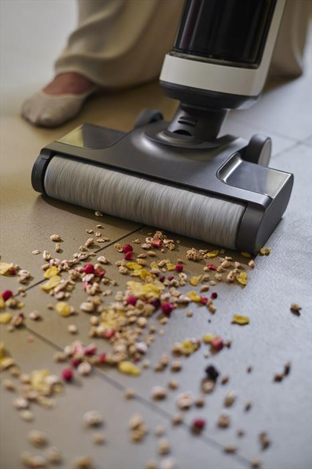 Immagine del prodotto SMARTWAY - Scopa elettrica URWD2012A-Nero