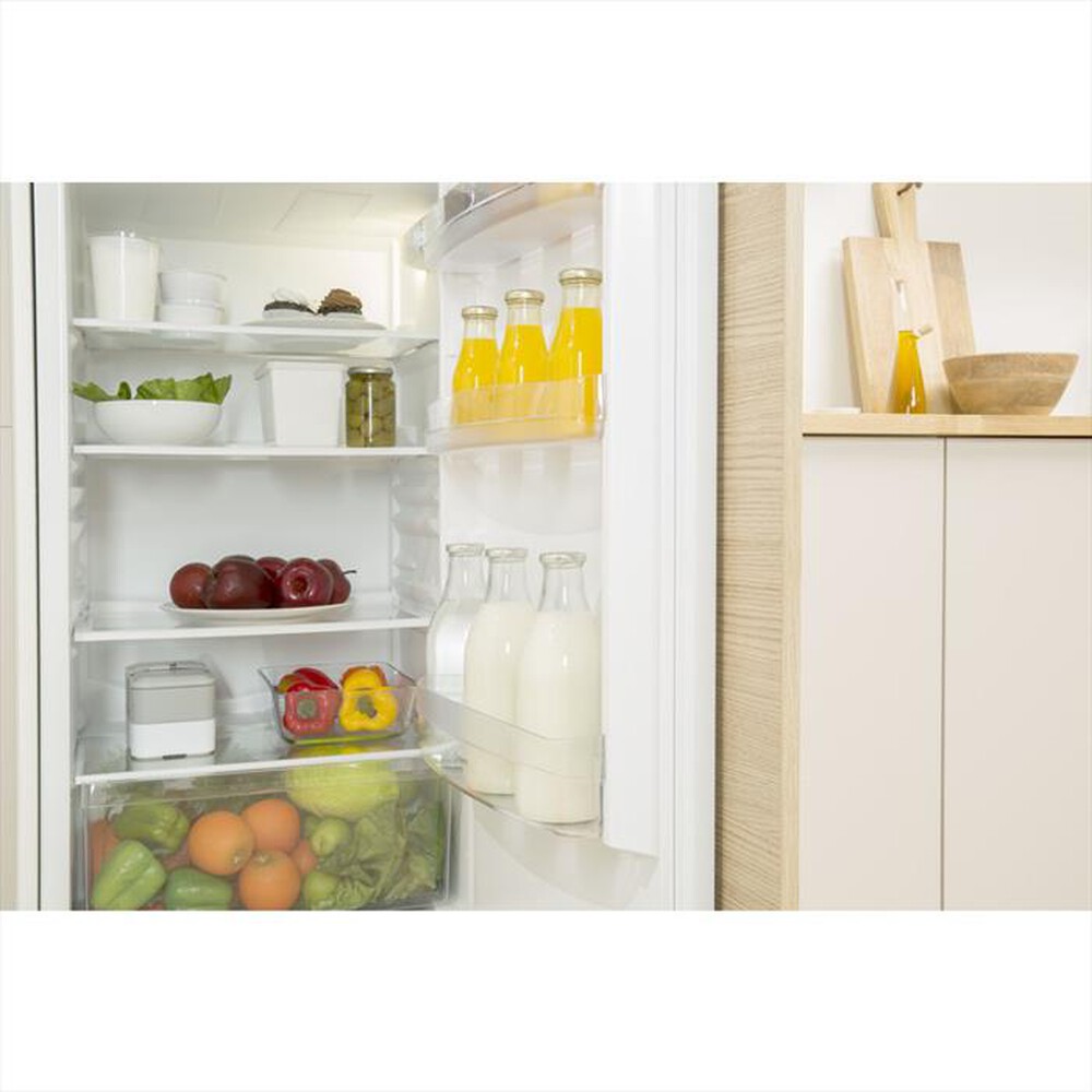 "INDESIT - Frigorifero incasso B 18 A1 D/I  277lt"