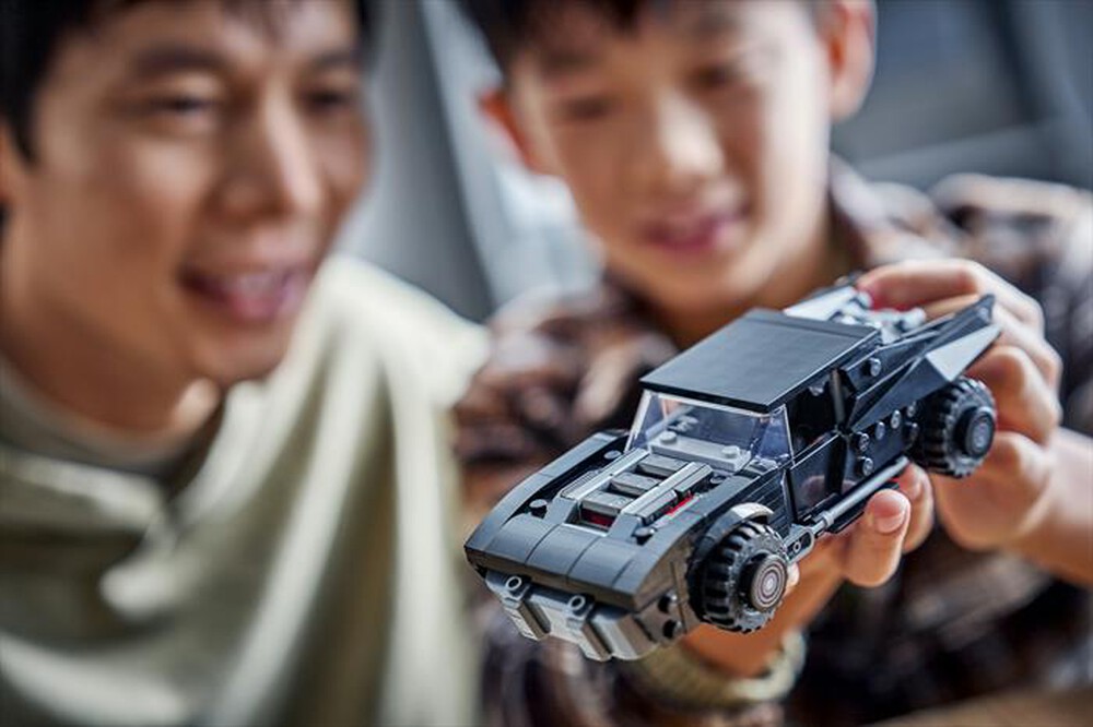 Immagine del prodotto LEGO - BATMAN Batmobile di Batman - 76332