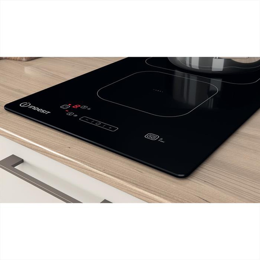 "INDESIT - Piano cottura elettrico IS19Q30NE 28,4 cm-Nero"