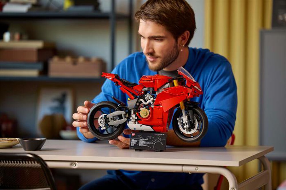 Immagine del prodotto LEGO - TECHNIC Motocicletta Ducati Panigale V4 S 42202