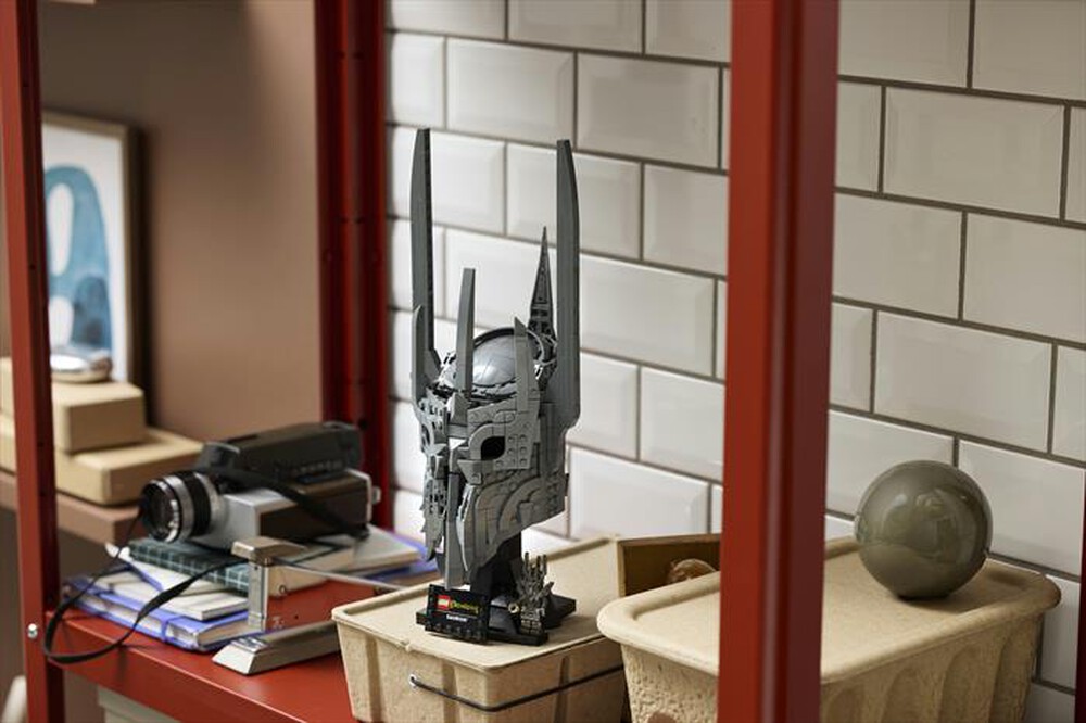 Immagine del prodotto LEGO - ICONS Signore degli Anelli: Elmo di Sauron - 11373-Multicolore