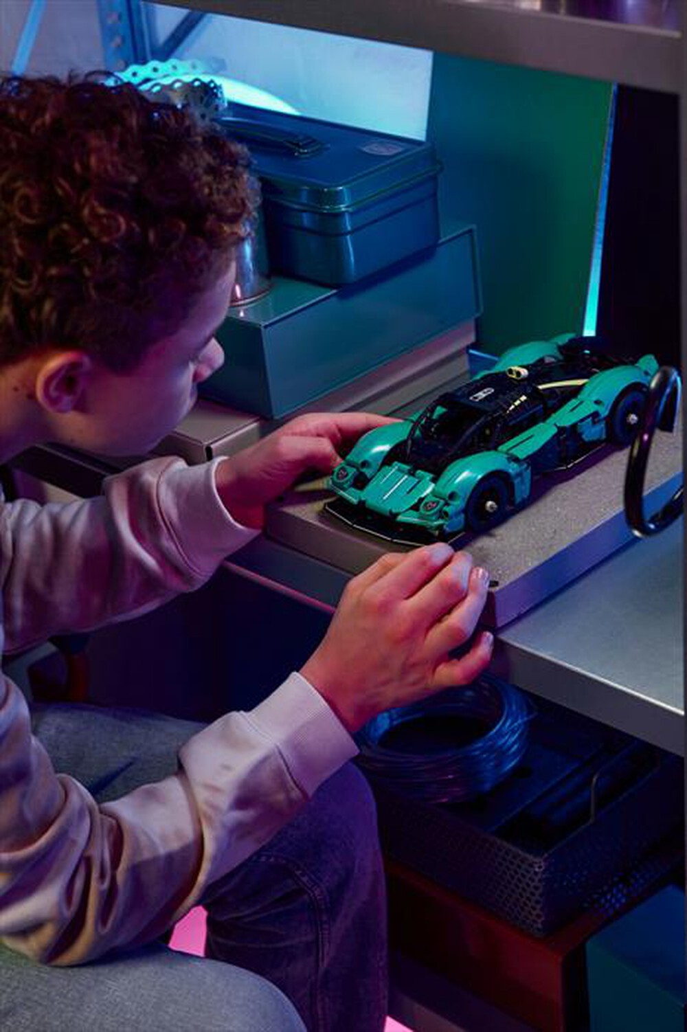 Immagine del prodotto LEGO - TECHNIC Aston Martin Valkyrie 42208